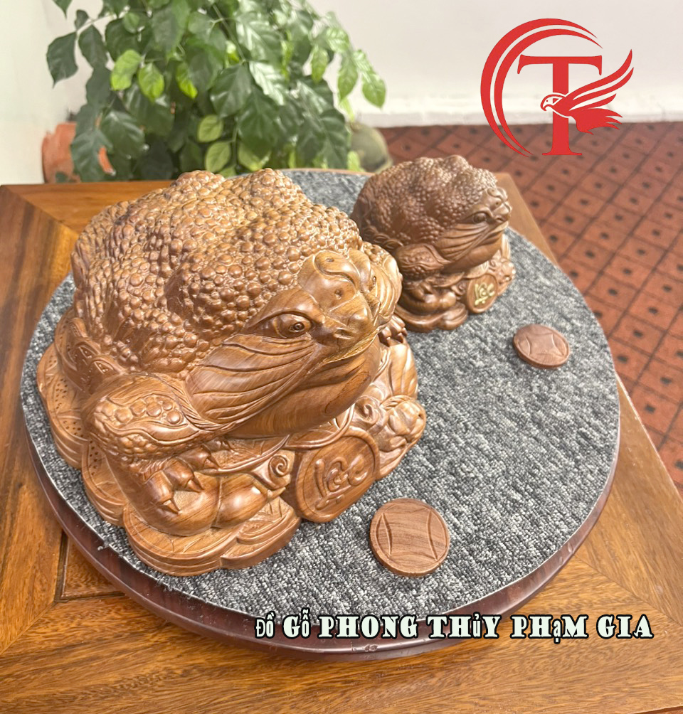 Cóc Thiềm Thừ Ngậm Tiền Vàng Gỗ Hương Đá – “Chiêu Tài” Giữ Tiền, Hạn Chế Hao Hụt, Thất Thoát